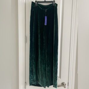 NWT Trending Elie Tahari Green Velvet Wide Leg Pants W/Pockets Exclusive SZ 2